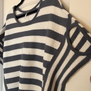Free People Shirt Sleeve Poncho